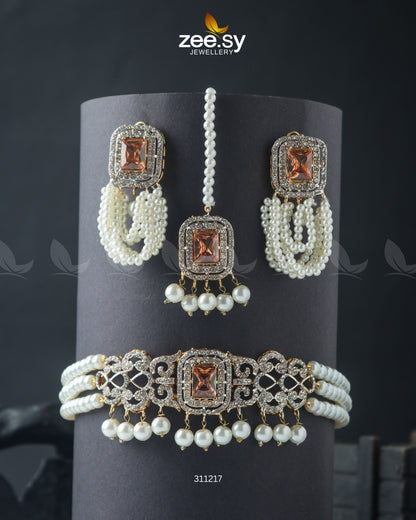 Marasim Choker Necklace Champagne