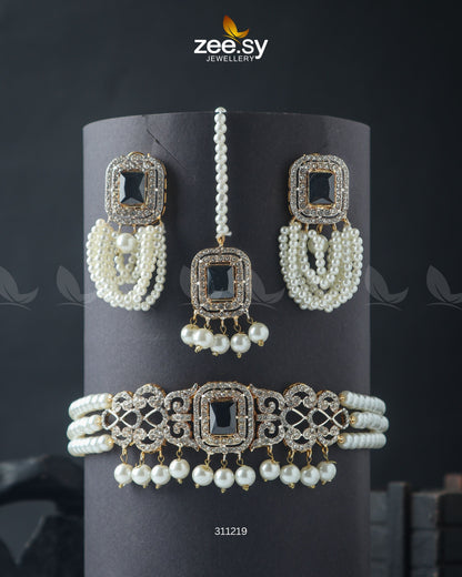 Marasim Choker Necklace Black