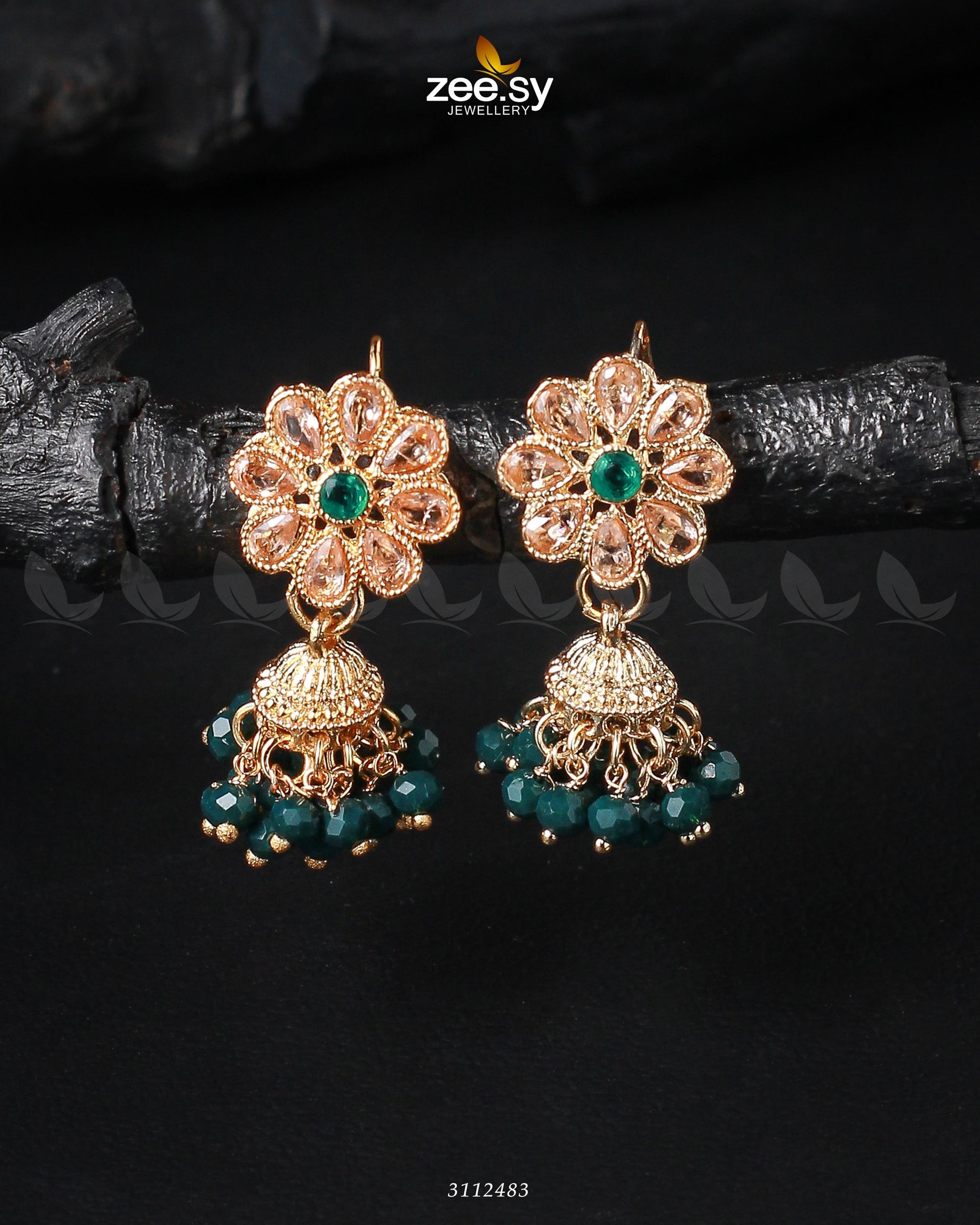 Atiqa Earrings Golden Green