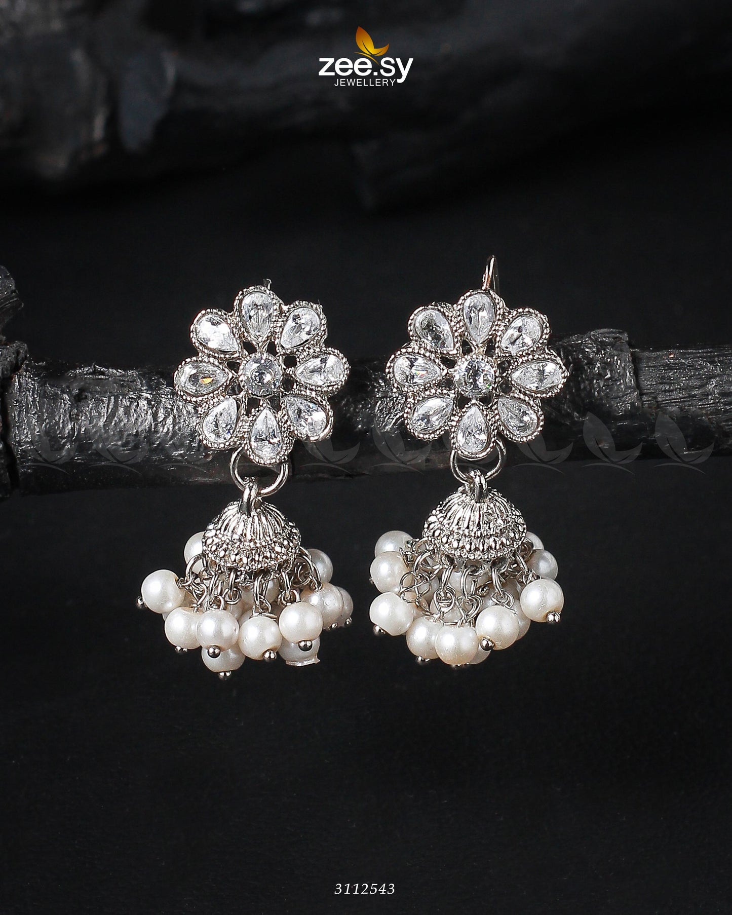 Atiqa Earrings Silver White