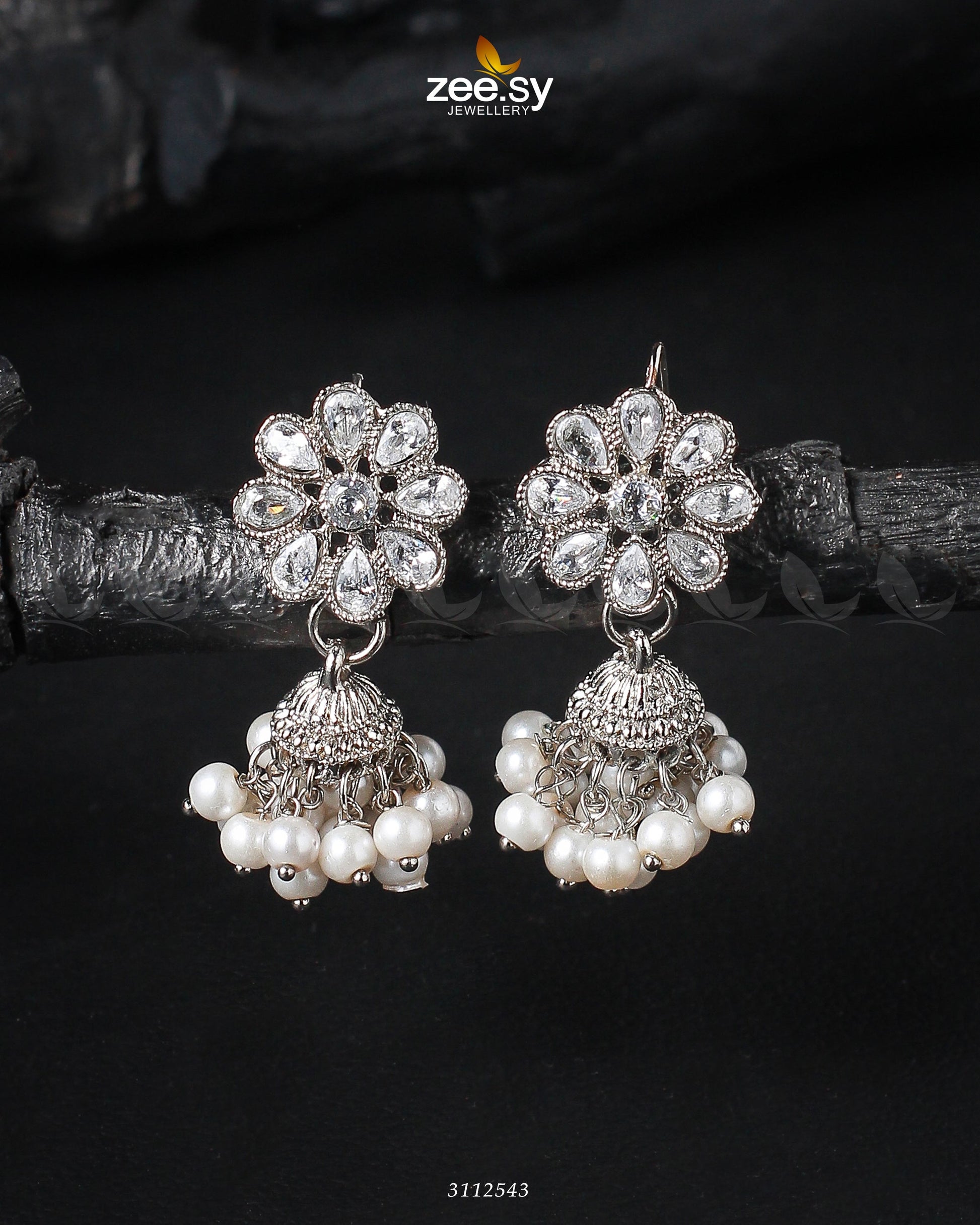 Atiqa Earrings Silver White