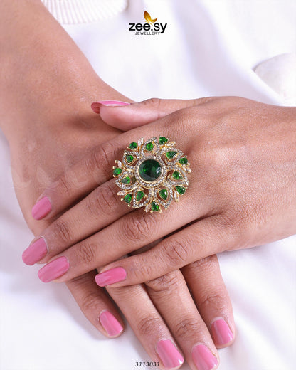 Emma Rings Golden Green