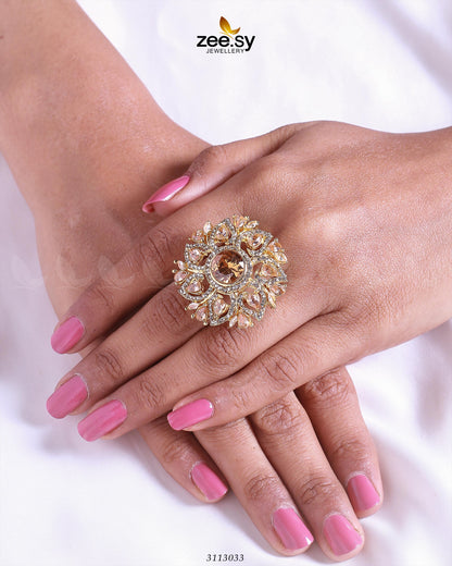 Emma Rings Golden Champagne