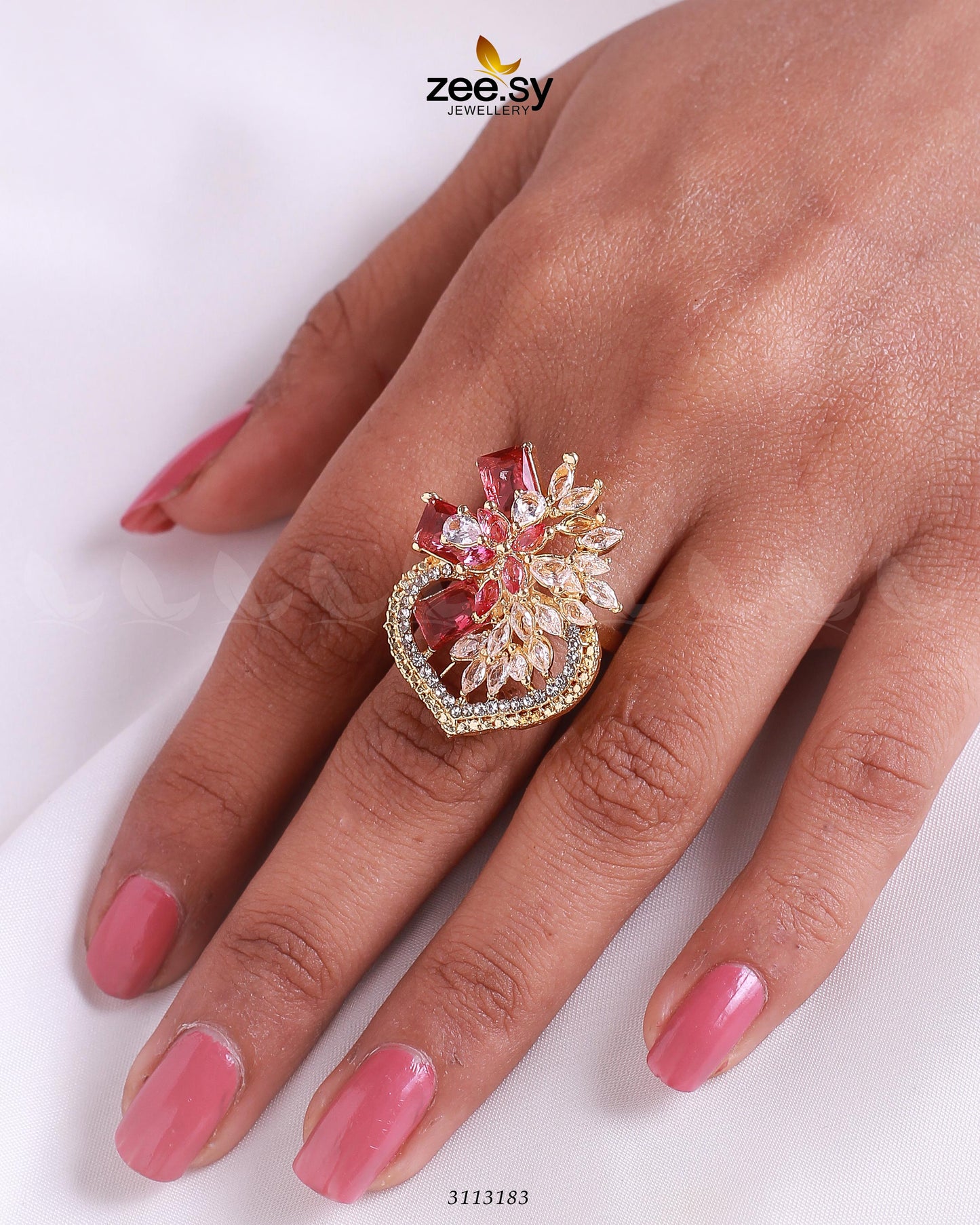 Hoya Rings Golden Ruby