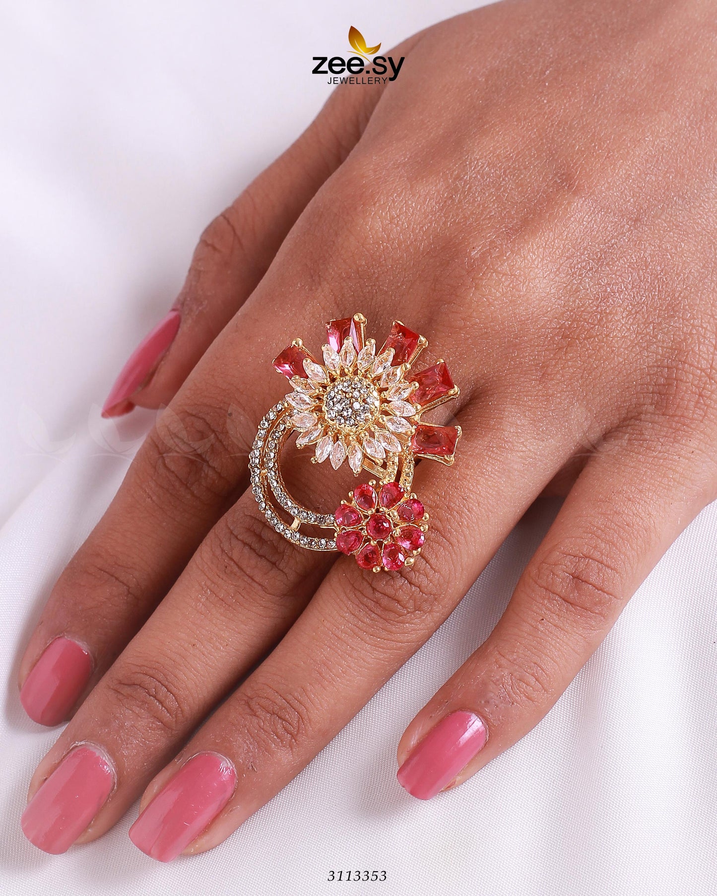 Aima Baig Ring Golden Ruby