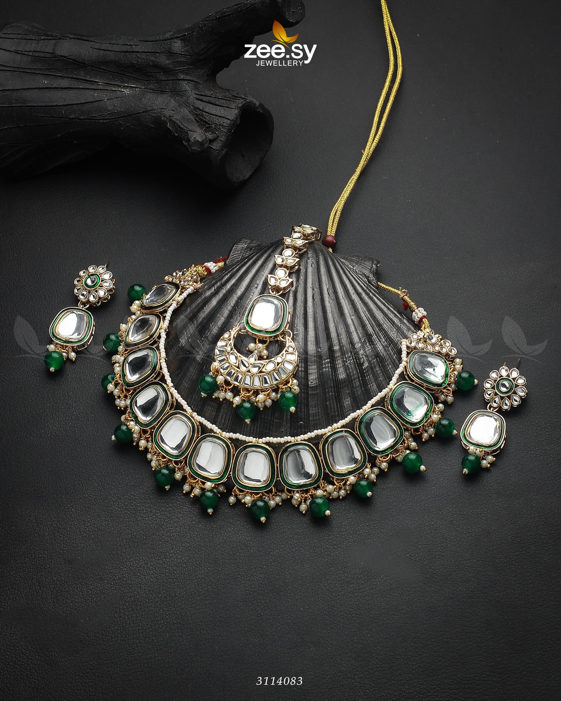 Aqsa Necklace Set Green