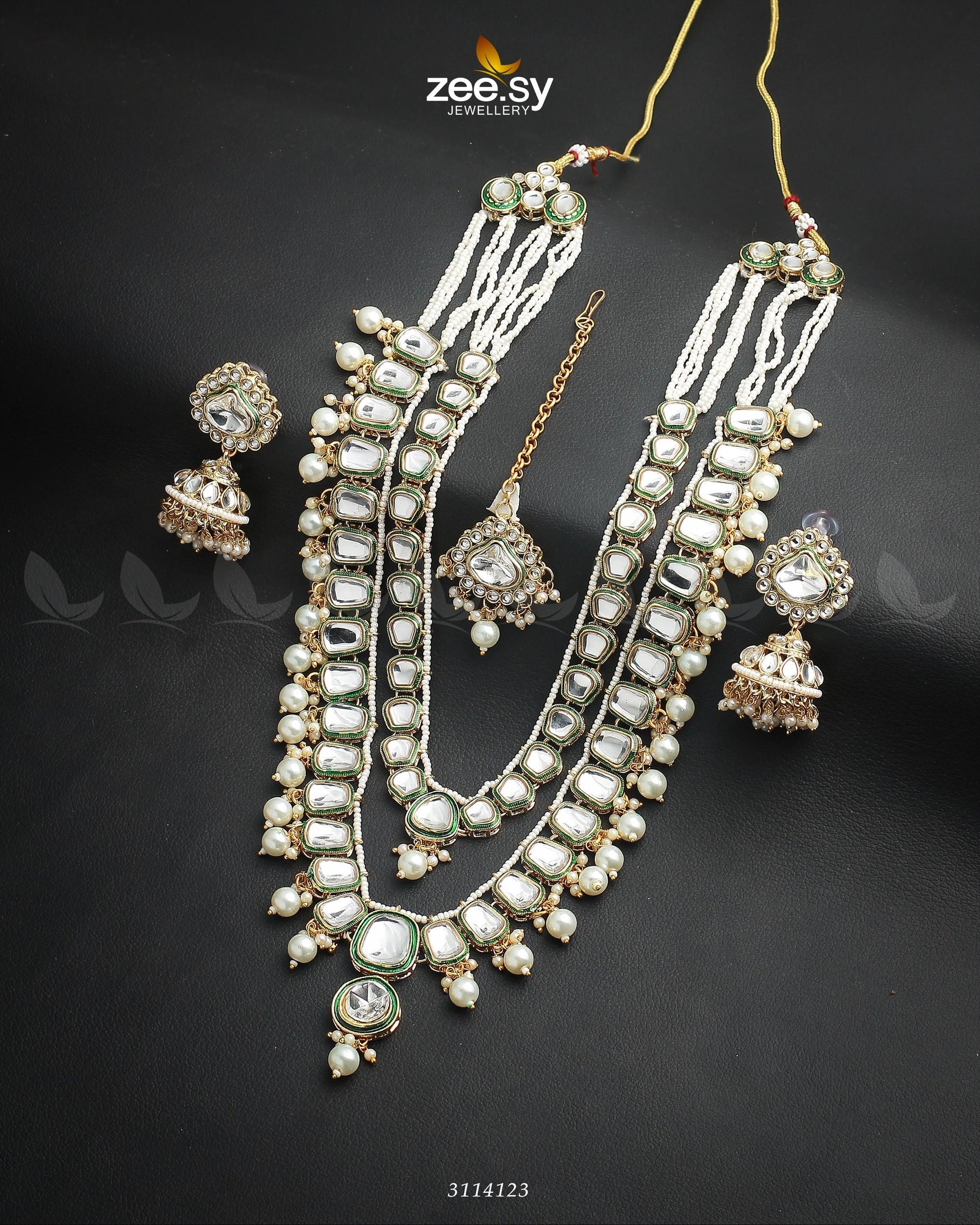 Larkspur Malla White