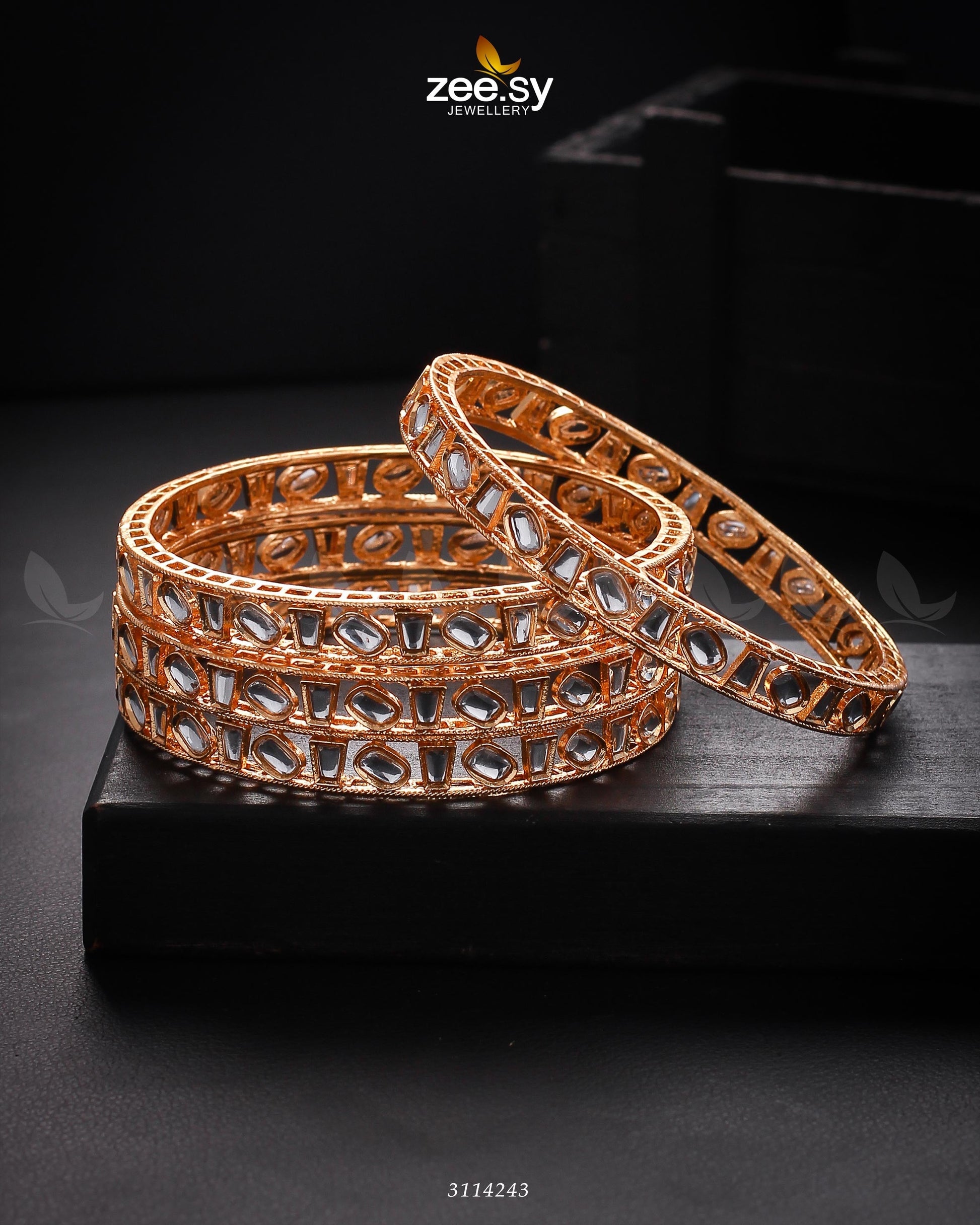 Rihanna Bangles White 2*10