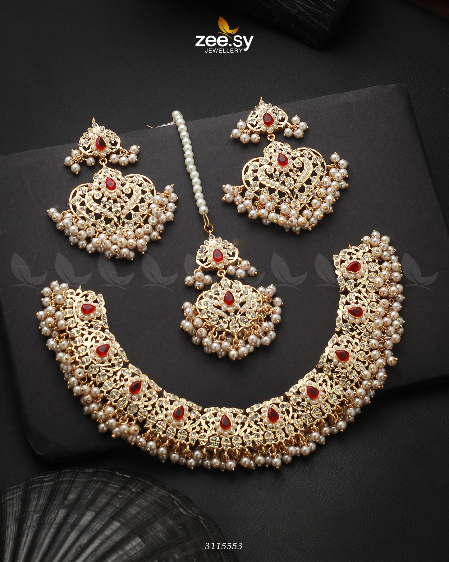 Gracious Necklace Set Golden Ruby Pearl