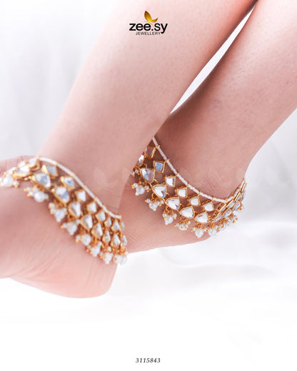 Minisha Anklets Golden White