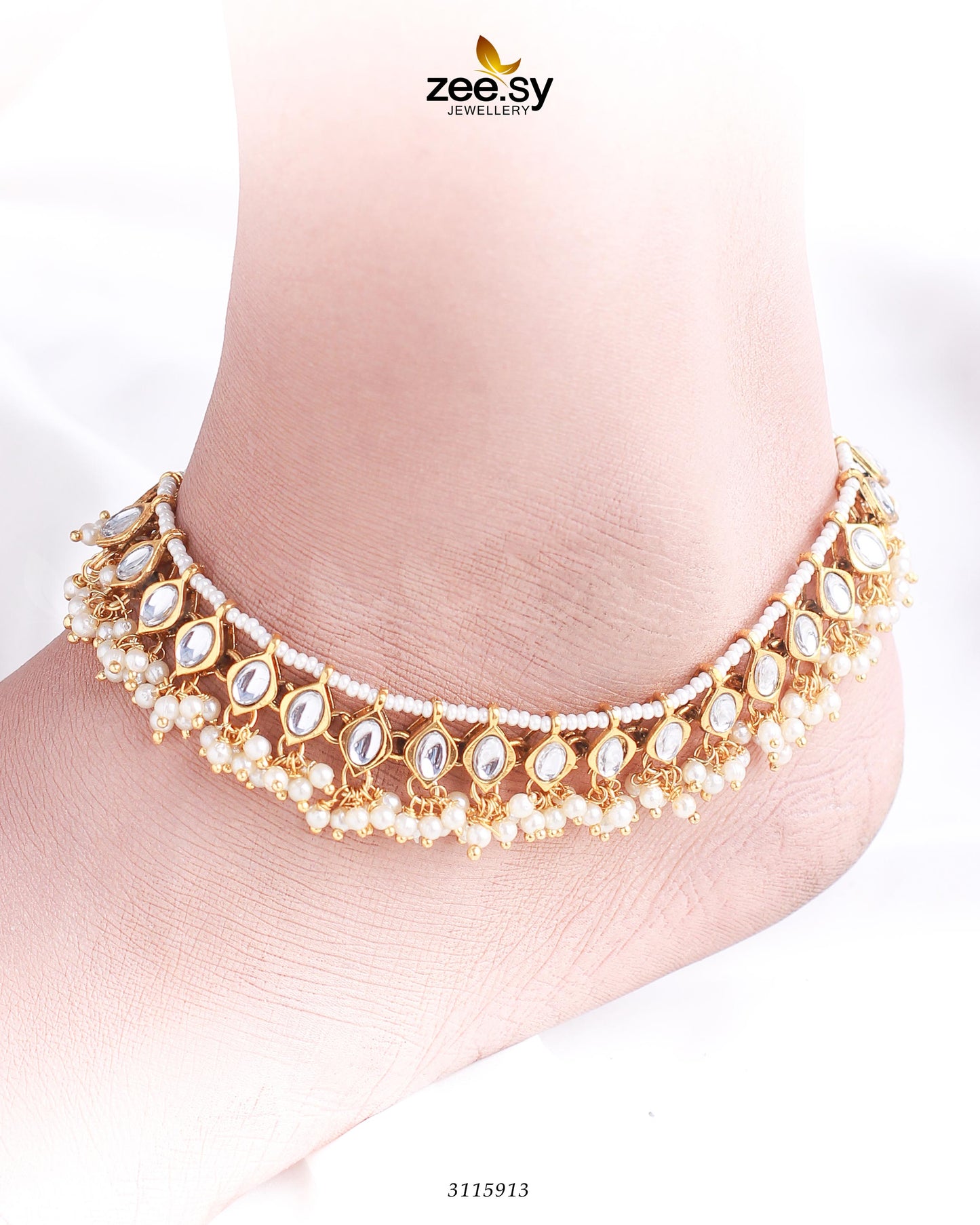 Demantoid Anklets Golden White