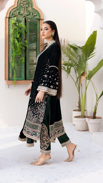 Zebtan | Andaz e Makhmal | ZAM-07 L Bottle Green Velvet
