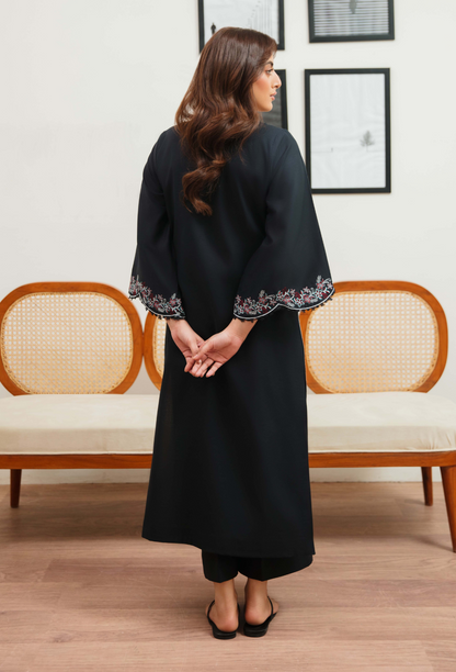 Humdum | Ayra Ready to wear | Ayra - D07 S Black Lawn