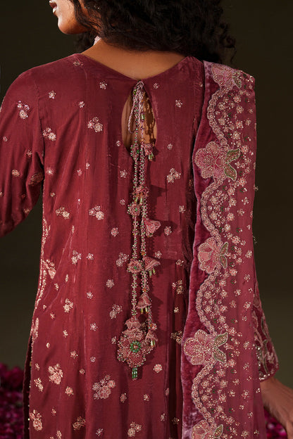 Iznik | Velvet 25 | IV-75 Embroidered Velvet by Iznik - Designer Dress - Type : Ladies Clothes - Available at Saira Sultan - 100% Original 