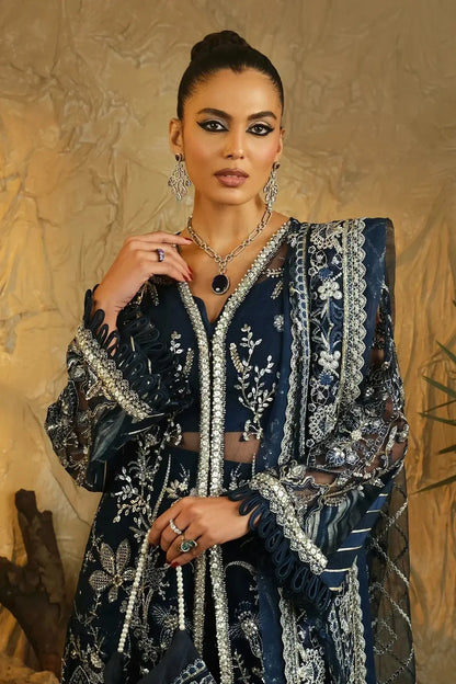 Mina Kashif | Kahani Luxury Formals 23 | Emerald - Pakistani Designer Dress - by Mina Kashif | Type: Formal - 100% Original at Saira Sultan