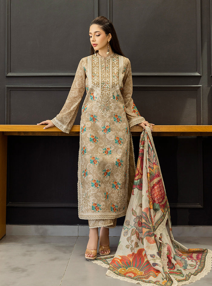 Zainab Chottani | Tahra Lawn 25 | Aymah L Desert Sand Lawn
