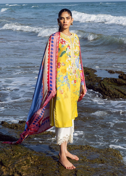 Sadaf Fawad Khan | Siraa Lawn 25 | Sea Flora XS Yellow Lawn