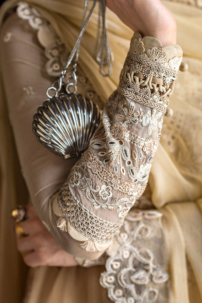 Qalamkar | Chiffon Edit | WC-07 HEELA - Pakistani Designer Dress - by Qalamkar - Type : Ladies Clothes - 100% Original at Saira Sultan