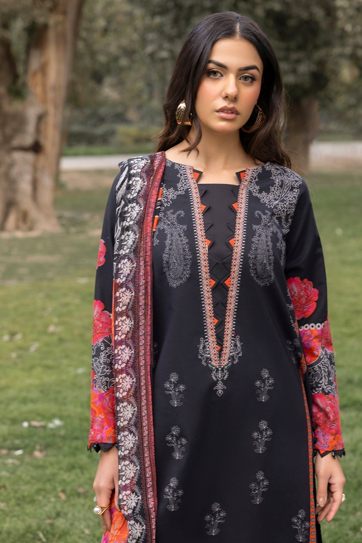 Charizma | C prints Lawn | CP5-18 Custom Size Black Lawn