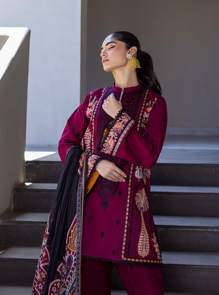 Zainab Chottani | Tahra Lawn 25 | Mahay M Berry Lawn