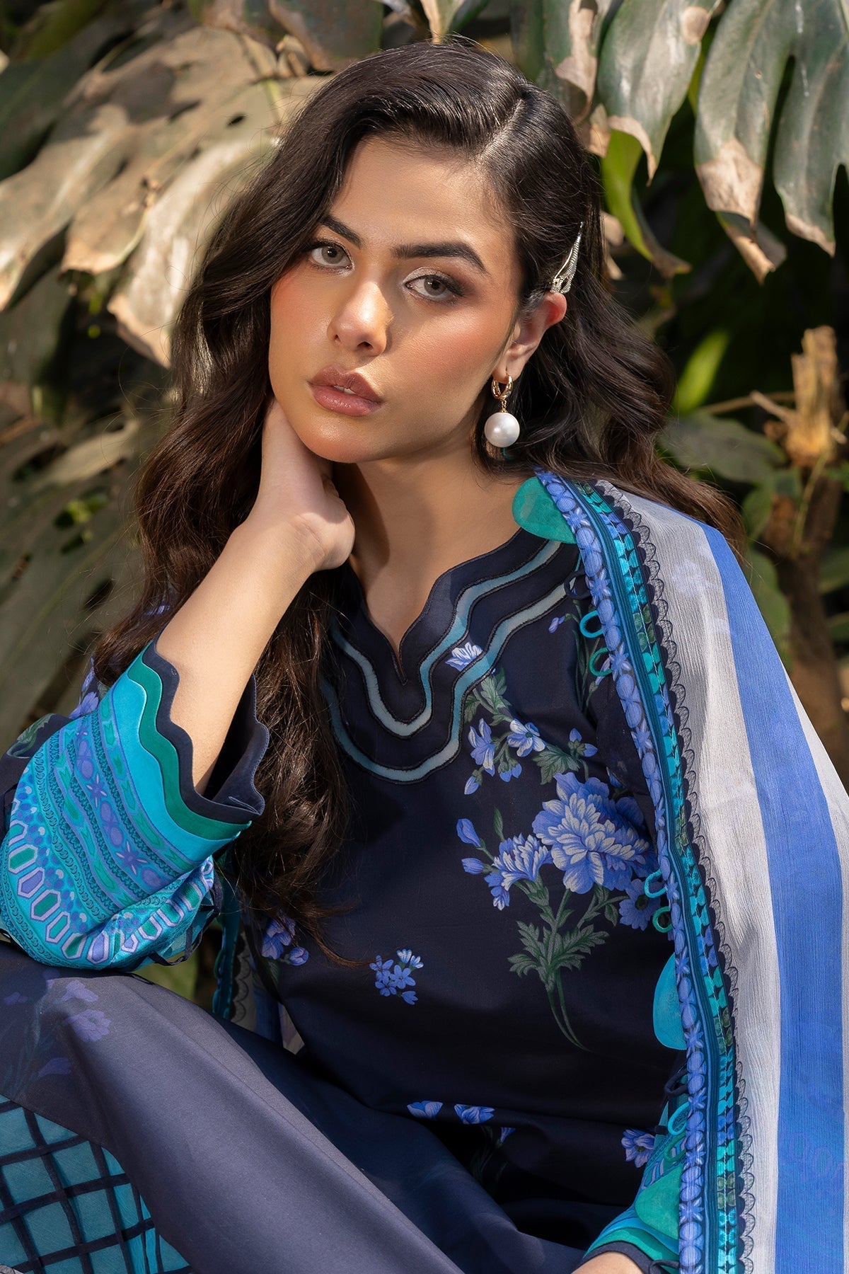 Charizma | C prints Lawn | CP5-19