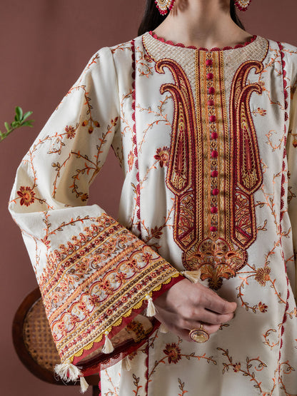 Faiza Faisal | Winter Edit 2024 | ADA M Off White Karandi