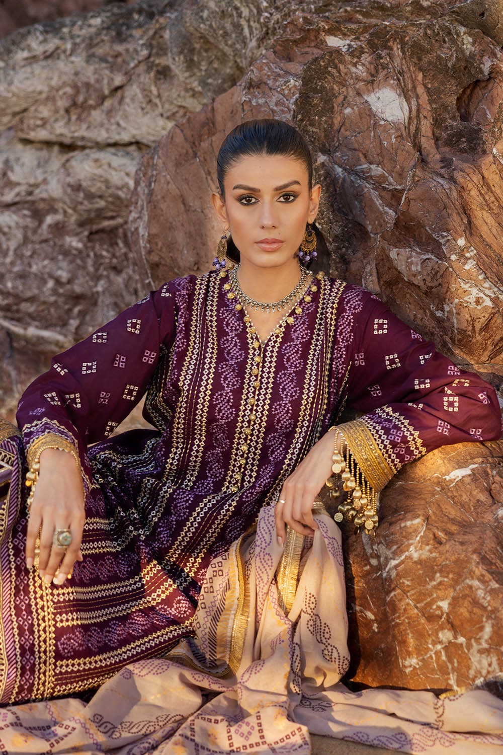 Gul Ahmed | Chunri Lawn 25 | CL-52413 L Plum Lawn