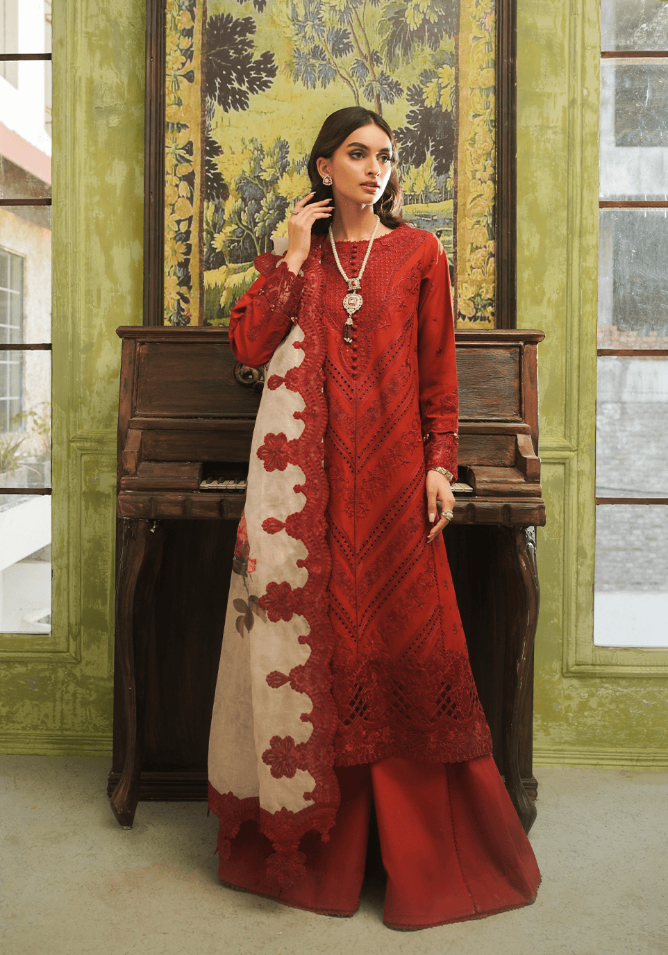 Zarqash | Tresor Luxury Lawn 24 | ZQT 007 ROSALINE - Pakistani Designer Dress - by Zarqash | Type: Luxury - 100% Original at Saira Sultan