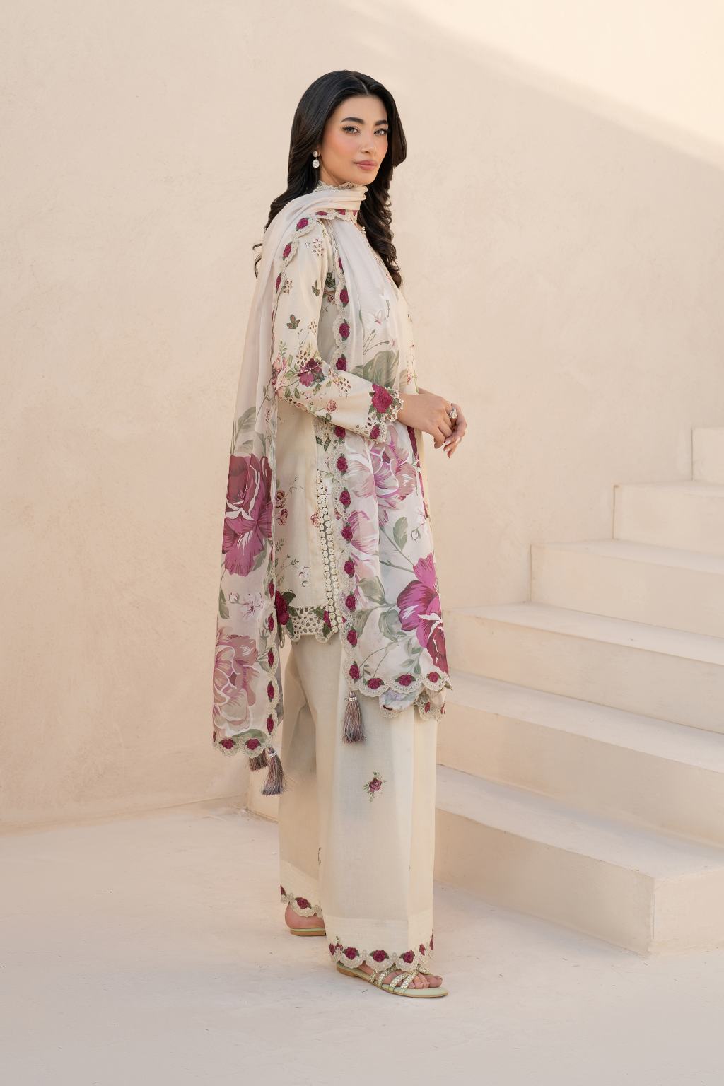 Iznik | Festive Lawn 25 | EFL-05 XL Beige Lawn