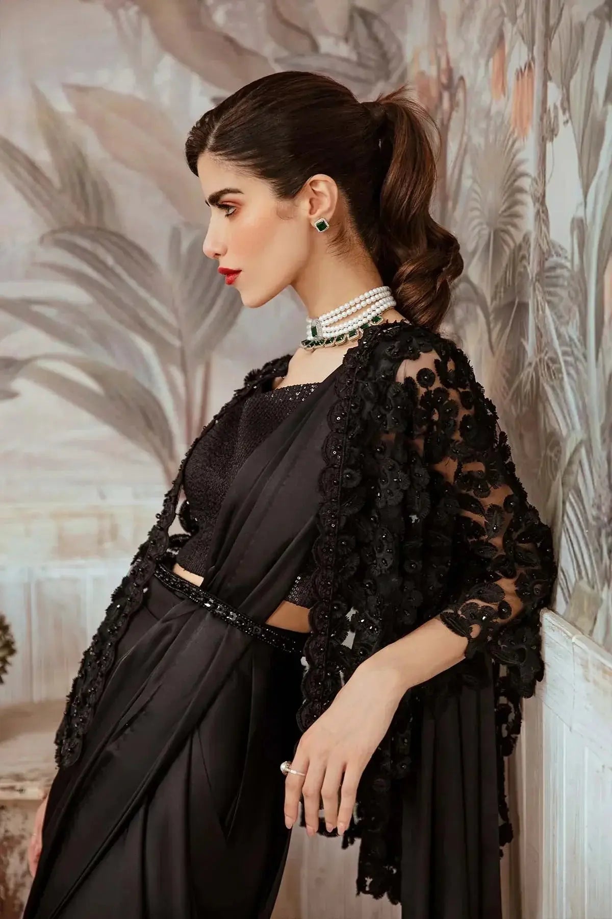 Mina Kashif | Ala Mode Luxury Formals 23 | Elena - Pakistani Designer Dress - by Mina Kashif | Type: Luxury - 100% Original at Saira Sultan