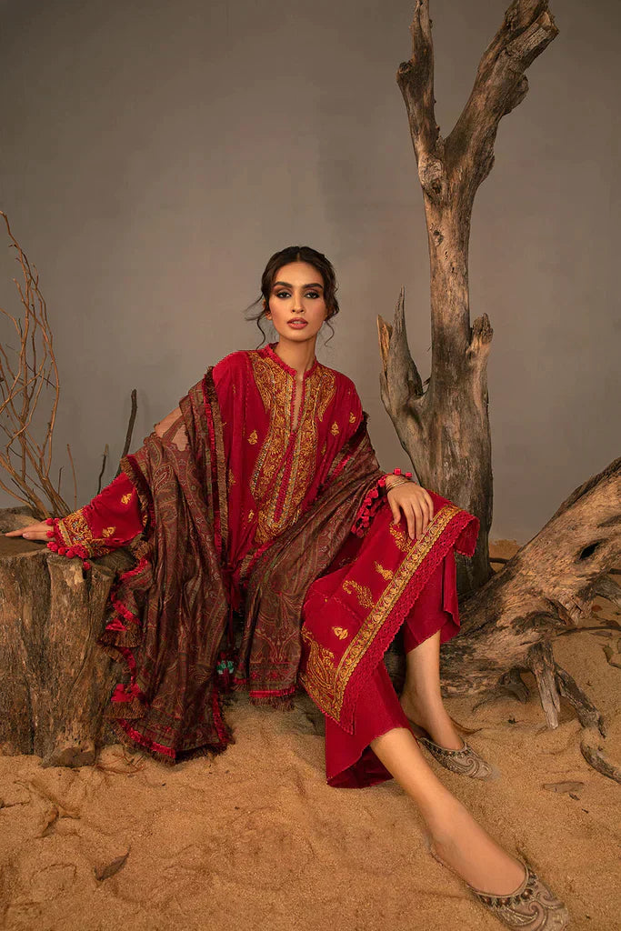 Sobia Nazir | Autumn Winter 23 | 3A - Pakistani Designer Dress - by Sobia Nazir | Type: Luxury - 100% Original at Saira Sultan