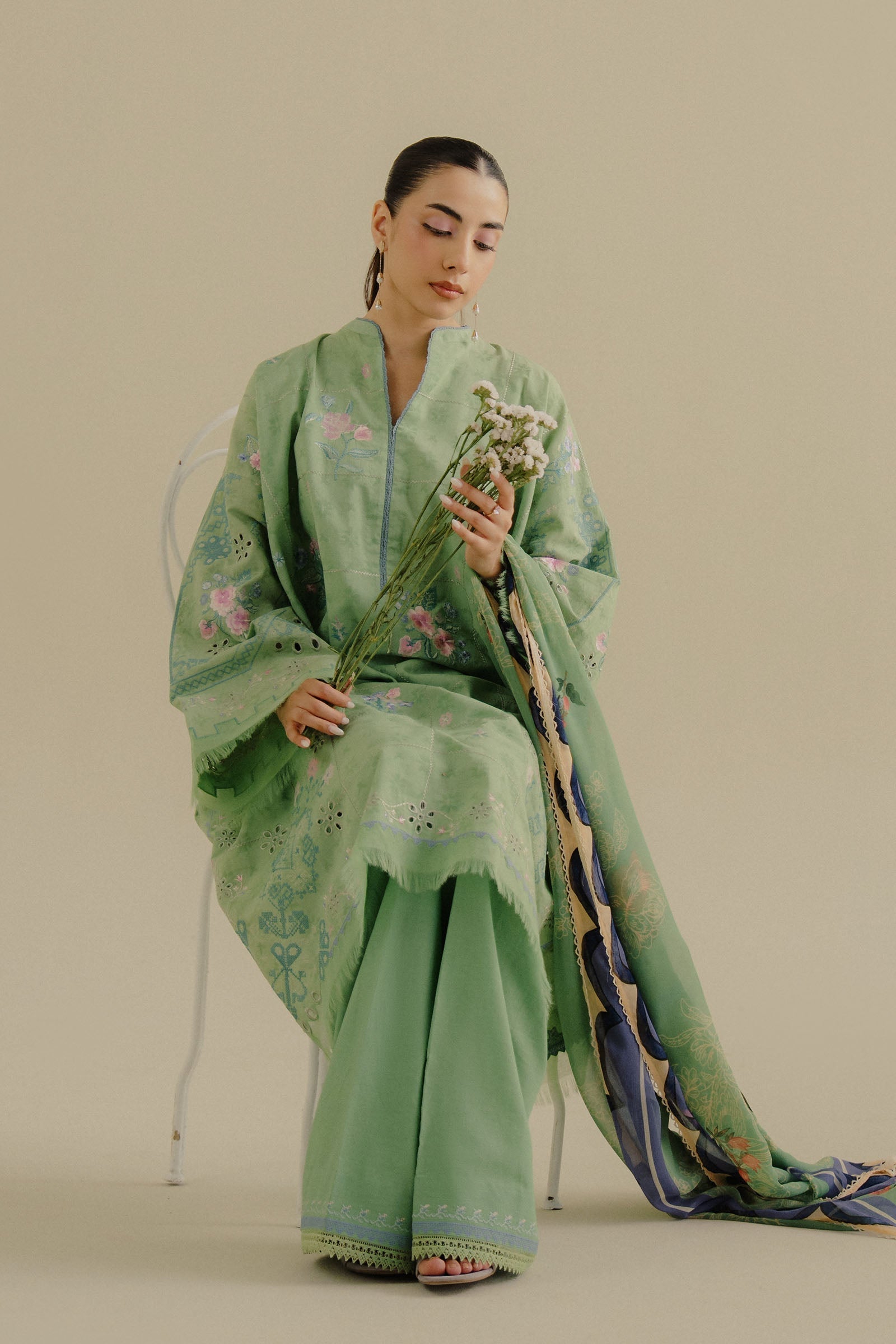 Zara Shahjahan | Coco Lawn 25 | Sufa-5A XL Pastel Green Lawn