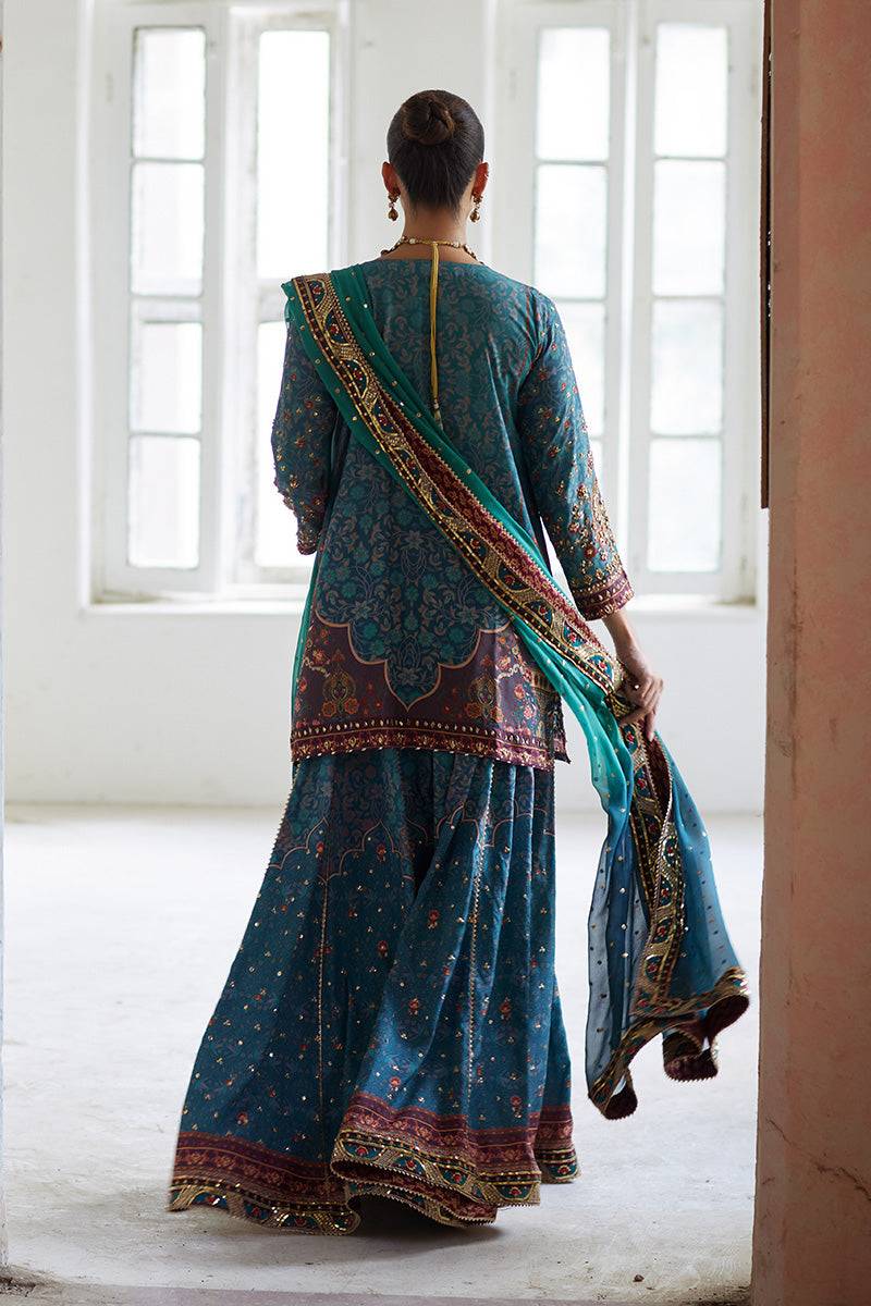 Mina Hassan | Formal Dholki Collection | Leela - Pakistani Designer Dress - by Mina Hassan | Type: Ladies Clothes - 100% Original at Saira Sultan