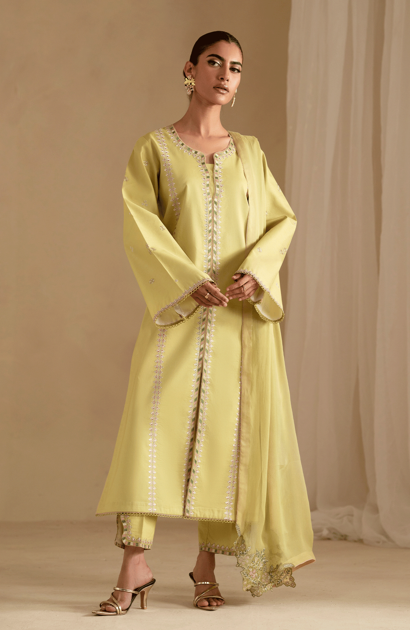 Seran | Luxury Pret | VAYA - 3 pc - Pakistani Designer Dress - by Seran - Type : Ladies Clothes - 100% Original at Saira Sultan