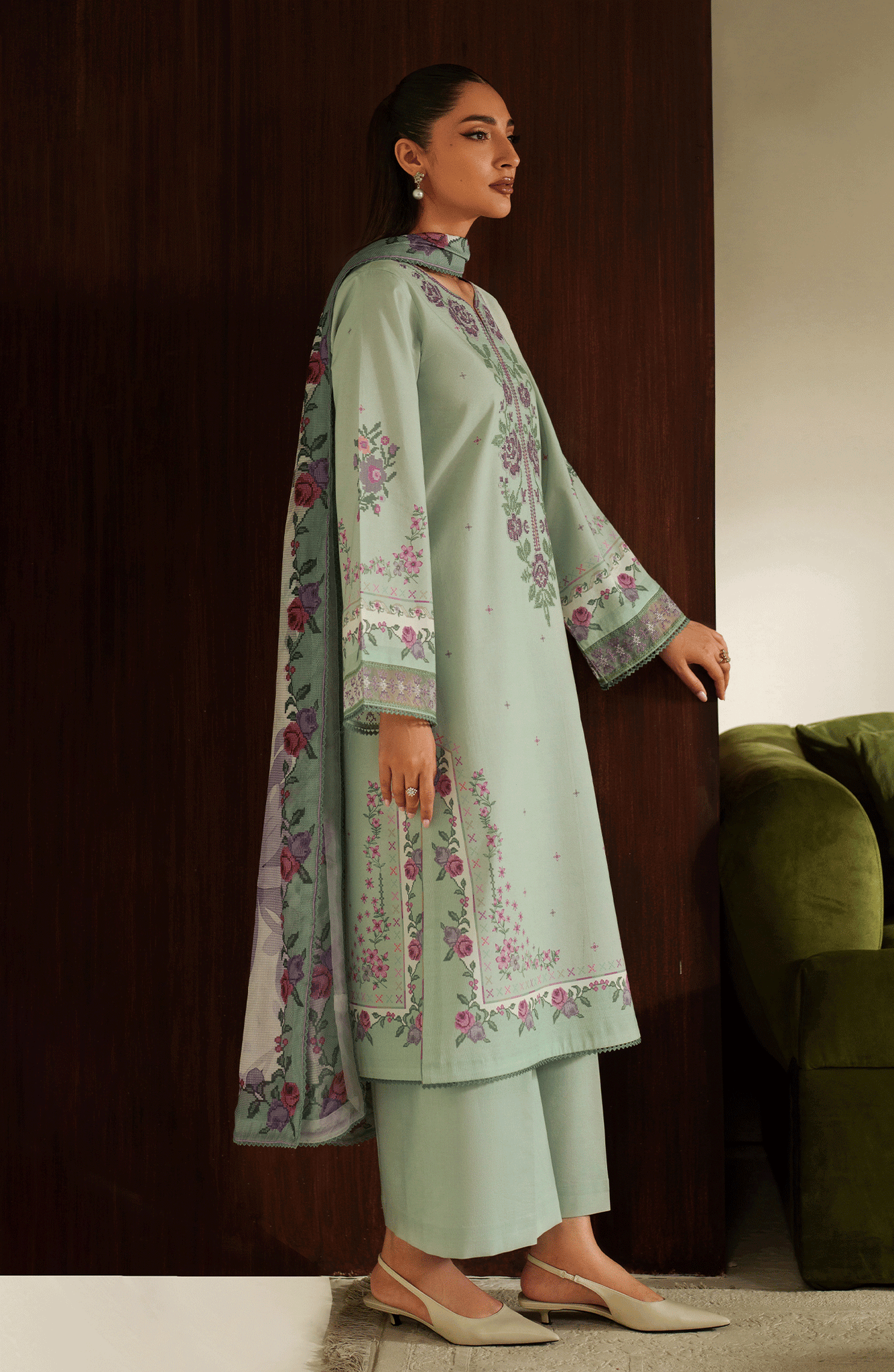 Seran | Ilara Cambric | AVELINE - Pakistani Designer Dress - by Seran - Type : Ladies Clothes - 100% Original at Saira Sultan