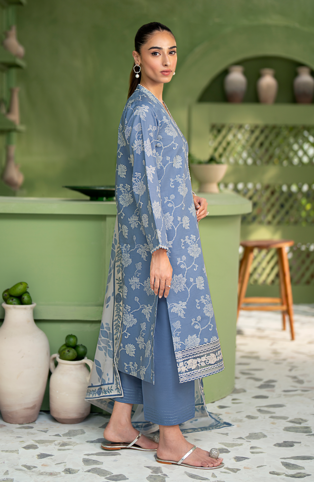 Seran | Artisan Lawn 25 | AEGEAN L Blue Gray Lawn