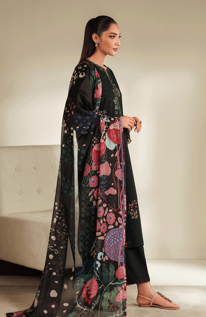 Seran | Ilara Cambric |NOIREA - Pakistani Designer Dress - by Seran - Type : Ladies Clothes - 100% Original at Saira Sultan