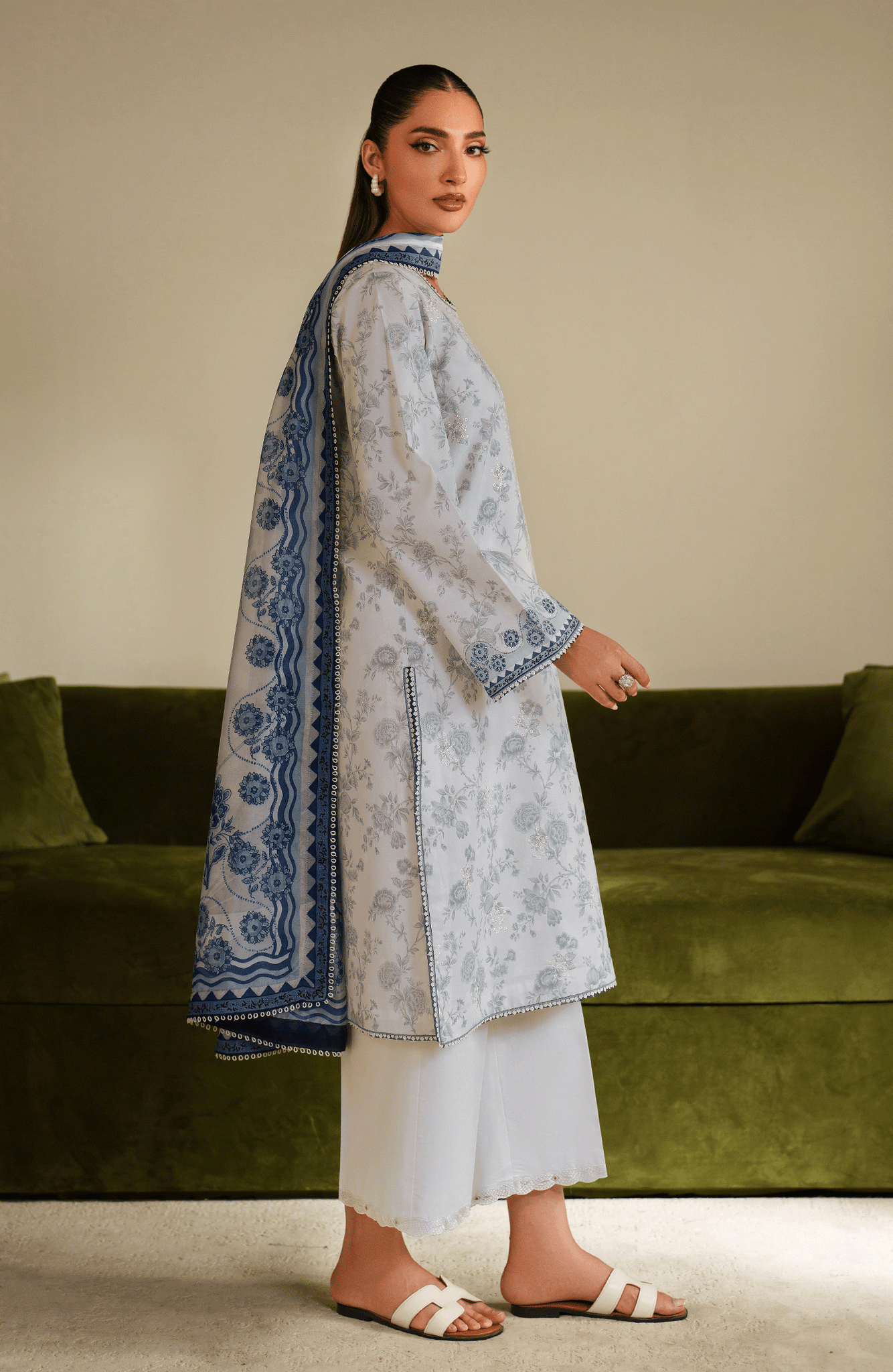 Seran | Ilara Cambric | AZZURA - Pakistani Designer Dress - by Seran - Type : Ladies Clothes - 100% Original at Saira Sultan