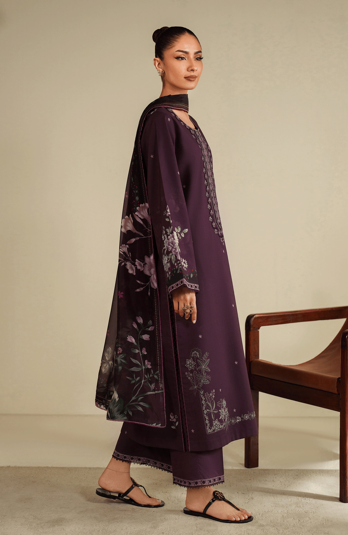 Seran | Ilara Cambric | PLUMORA - Pakistani Designer Dress - by Seran - Type : Ladies Clothes - 100% Original at Saira Sultan