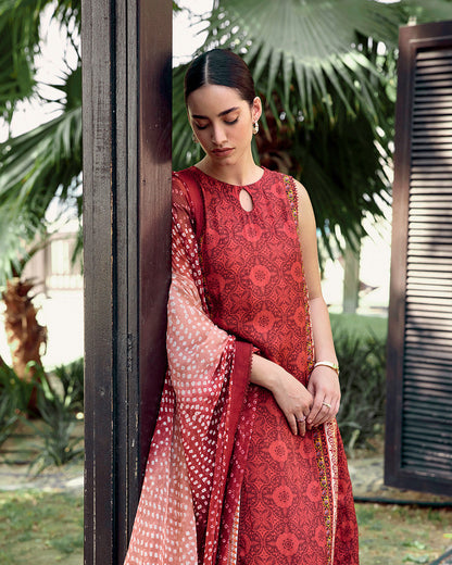Faiza Saqlain | Carmela Luxury Pret | Gloriana M Red Oak Silk