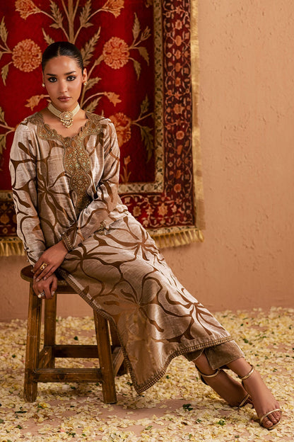 Nureh | Ballerina Winter 25 | NU2-191 by Nureh - Designer Dress  - Type : Ladies Clothes - Available at Saira Sultan - 100% Original 