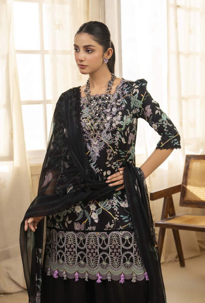 Humdum | Senora Lawn 25 | Senora - D02 M Black Lawn