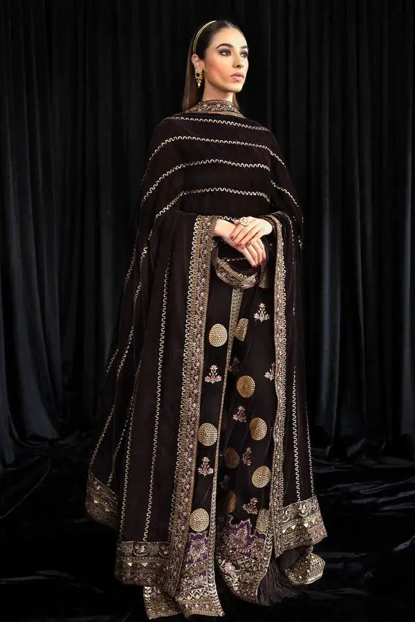 Nureh | Maya Velvet 23 | Moore - Pakistani Designer Dress - by Nureh | Type: Formal - 100% Original at Saira Sultan