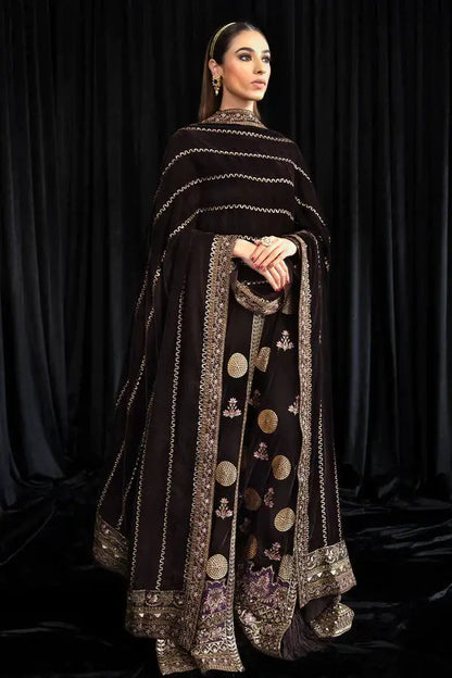 Nureh | Maya Velvet 23 | Moore - Pakistani Designer Dress - by Nureh | Type: Formal - 100% Original at Saira Sultan
