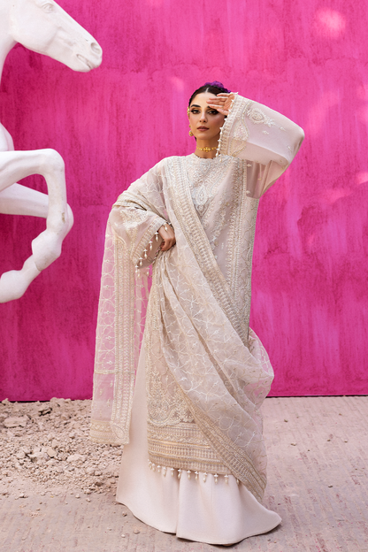 Emaan Adeel I The Empress Wedding Formals I LUMESSE - Pakistani Designer Dress - by Emaan Adeel - Type : Ladies Clothes - 100% Original at Saira Sultan