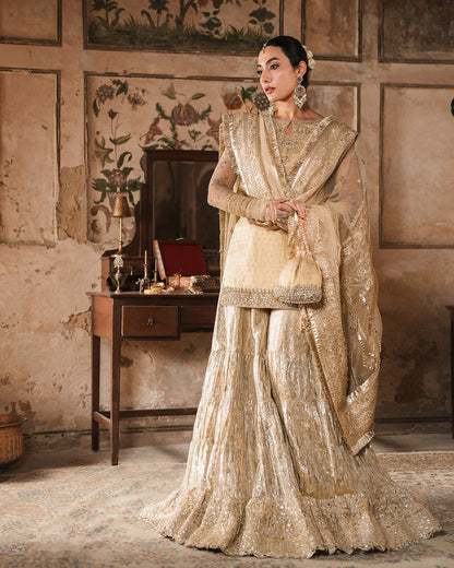 Faiza Saqlain | Zimmal Formals | Camillie M Gold Kundan Zari