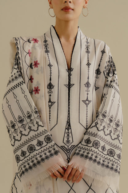 Zara Shahjahan | Coco Lawn 25 | Iris-2B L Ivory Lawn
