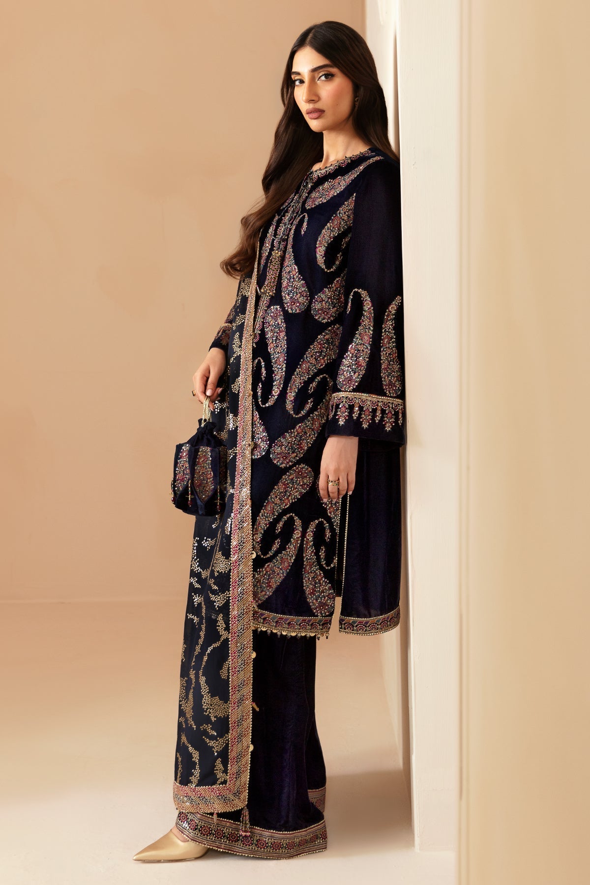 Jazmin | Velvet Edit 24 | Velvet Formal VF-2024 - Pakistani Designer Dress - by Jazmin | Type: Formal - 100% Original at Saira Sultan