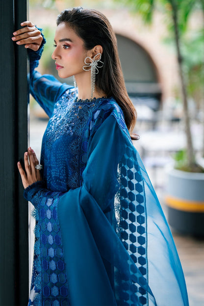 Nureh | Ballerina Formals | NU2-151 - Pakistani Designer Dress - by Nureh | Type: Luxury - 100% Original at Saira Sultan