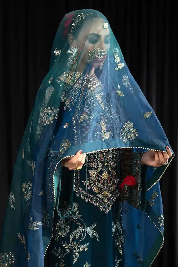 Nureh | Maya Velvet 23 | Lehar - Pakistani Designer Dress - by Nureh | Type: Formal - 100% Original at Saira Sultan